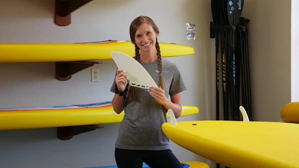 installing a paddle board fin, how to
