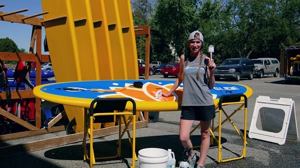 how to wash your paddle board