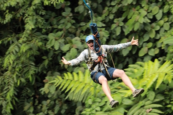 Costa Rica Tarzan Swing